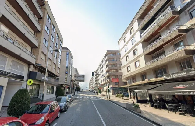 PISO en Porriño (Pontevedra). Alquilado. No se Puede Visitar