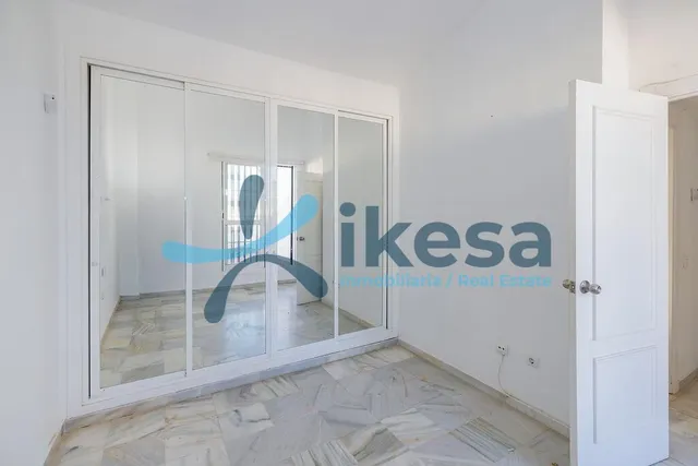 Venta de Casa Adosada en Marbella, Málaga. — 14