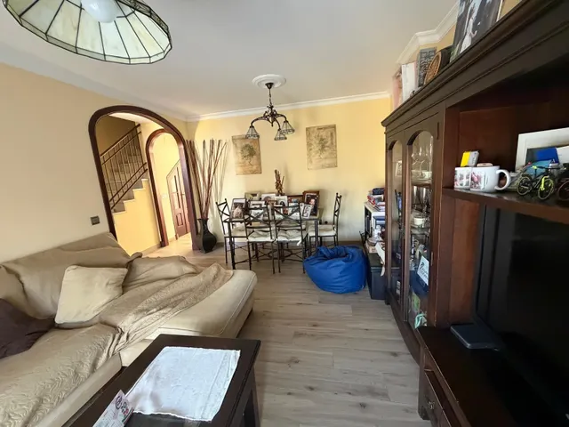 Casa Unifamiliar de 3 dormitorios y sótano en Fuenteamarga — 12