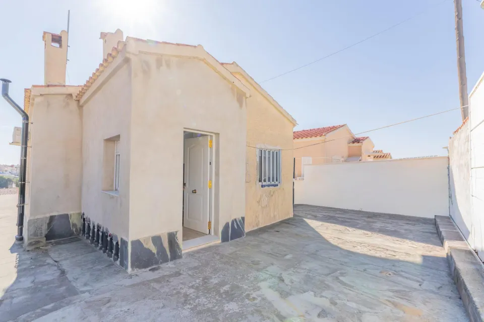 Casa o chalet independiente en urb la marina San Fulgencio