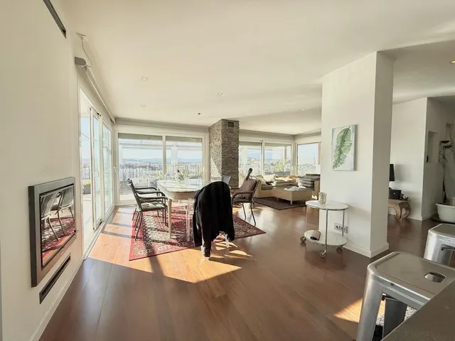 Ático con amplia terraza de 154 m2 y vistas panorámicas en los boliches, Fuengirola — 6