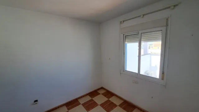 Venta de Vivienda en Lepe. Activo en Oferta Flash hasta el 07/10/2026. — 12