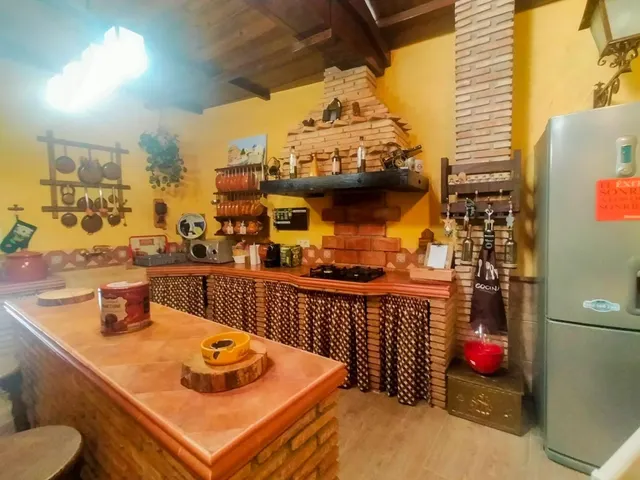 SENSACIONAL CASA DE ENSUEÑO EN AGUILAR — 15