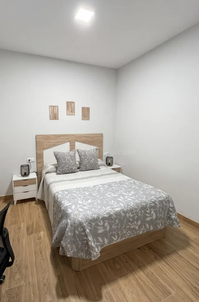 Apartamento 1 habitación 31m² en venta - Berruguete - foto 2
