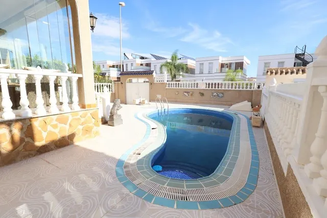Chalet en Las Filipinas, Orihuela Costa — 22