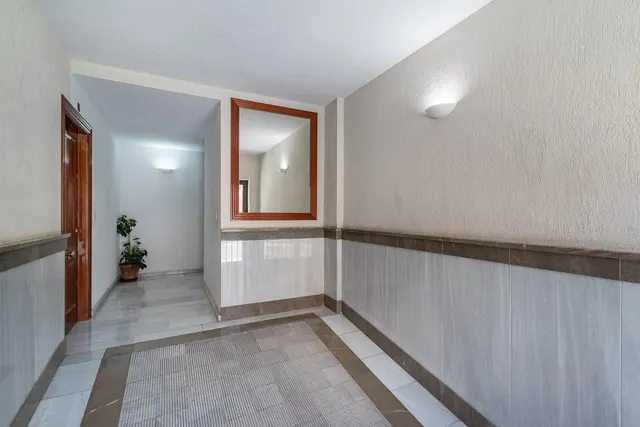 ¡¡Fantástico piso de 7 habitaciones en Bola de Oro!! — 25