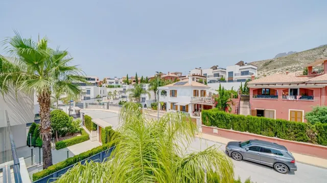 Villa 5 habitaciones 242m² en venta - Finestrat Pueblo - foto 4
