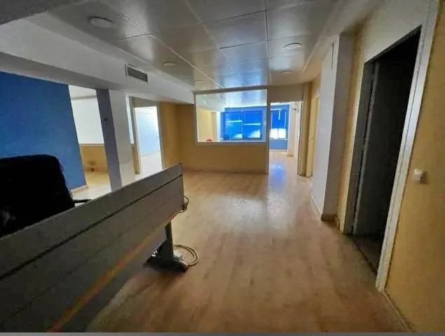 SE VENDE OFICINA EN EL CENTRO DE MURCIA, 420 M2. APROX. EXTERIOR — 2