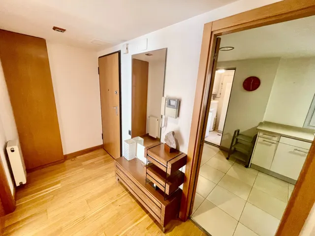 Muy buen piso de 4 Dorm. en Av. Oscar Espla — 16