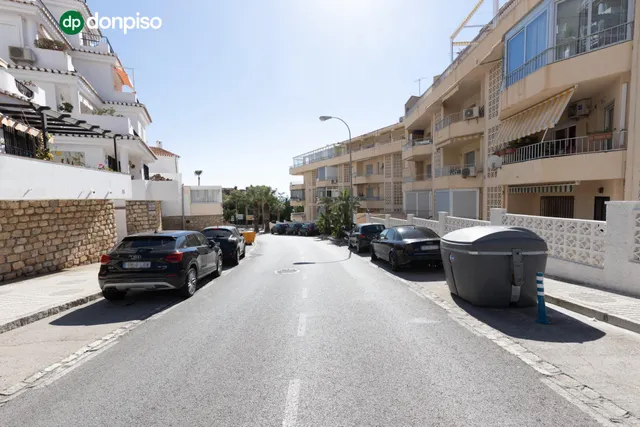 ¡exclusivo apartamento en primera linea de playa con reforma integral de alta gama! — 35