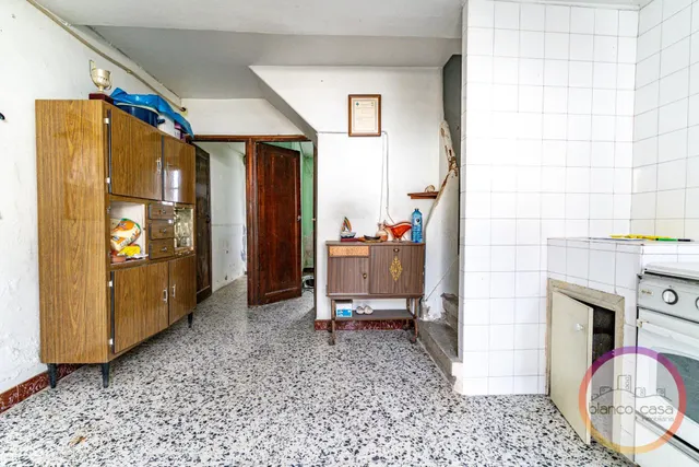 ¡UNA CASA para REFORMAR a tu gusto en CARBALLO( A Coruña) po - foto 5