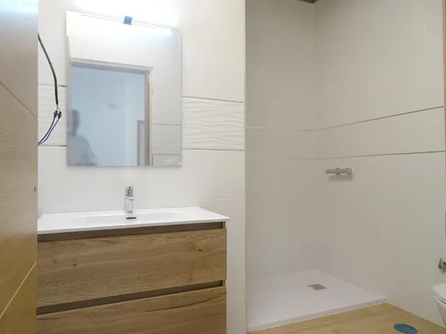 Apartamento a 1 minuto de la playa de Huelin andando y con licencia turística — 10