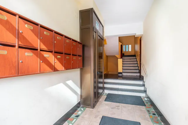 Piso de dos dormitorios con terraza y trastero en el coto, Gijón — 22