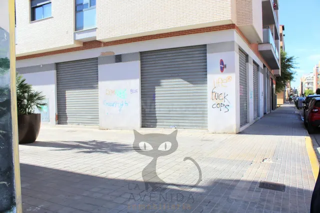 Local comercial 160m² en alquiler - Massanassa - foto 3