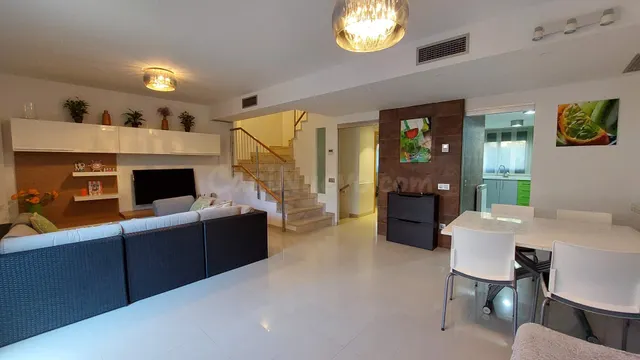 Chalet adosado en Barenys — 4