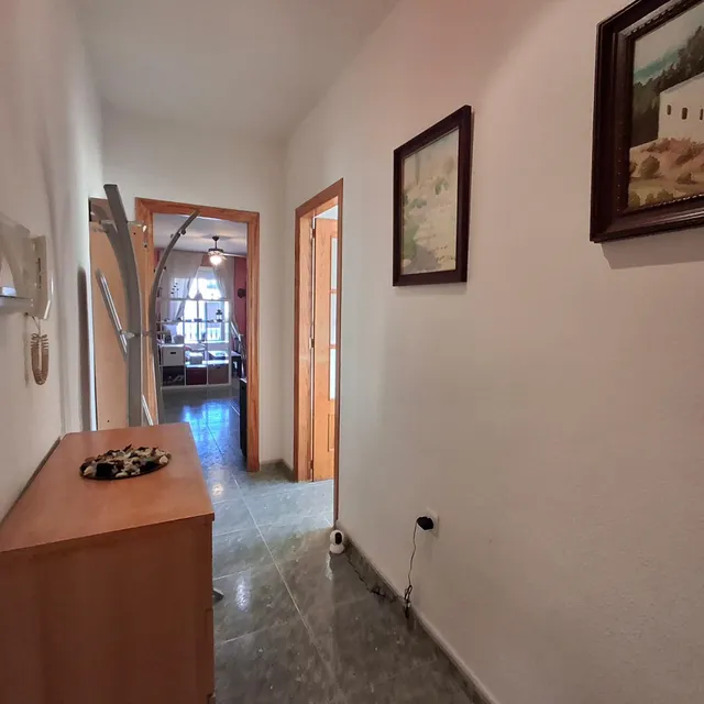 VIVE EN EL CENTRO: PISO CON ENCANTO EN LA PLAZA — 5