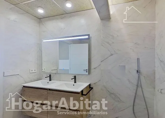 ¡CASA ESPECTACULAR! AMPLIA Y REFORMADA CON DOS VIVIENDAS INDEPENDIENTES Y VISTAS DESPEJADAS — 43
