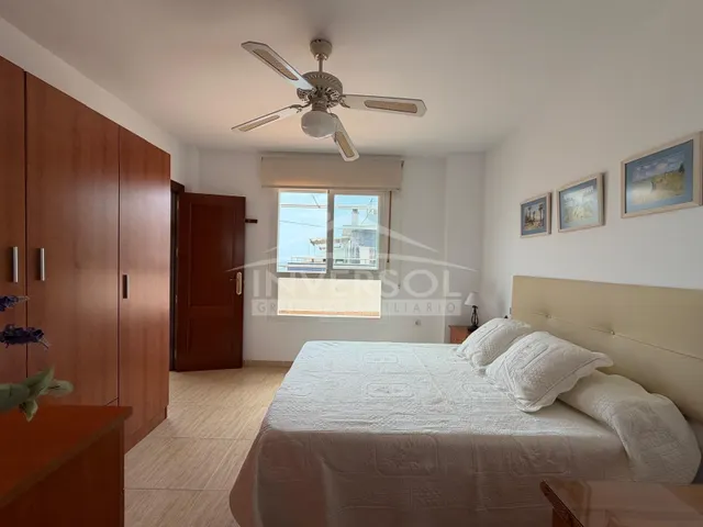 ÁTICO CON VISTAS AL MAR — 24