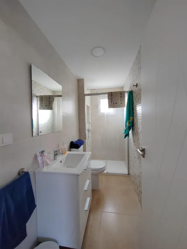 SE VENDE CHALET EN ZONA ANTIGUA CARRETERA DE GRANADA — 10