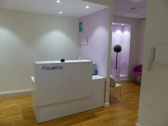 BAJADA DE PRECIO ¡¡¡¡¡     OFICINAS EN VENTA EN PLENO CORAZON DE LA CIUDAD — 18