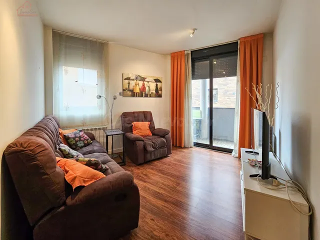 Inmueble en venta con terraza, plaza de garaje y trastero ju