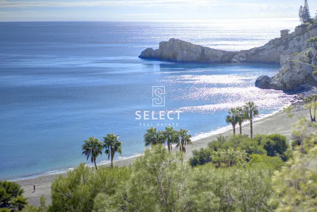 Apartamento con Terraza y Vistas Panorámicas al Mar en Marina del Este. — 26