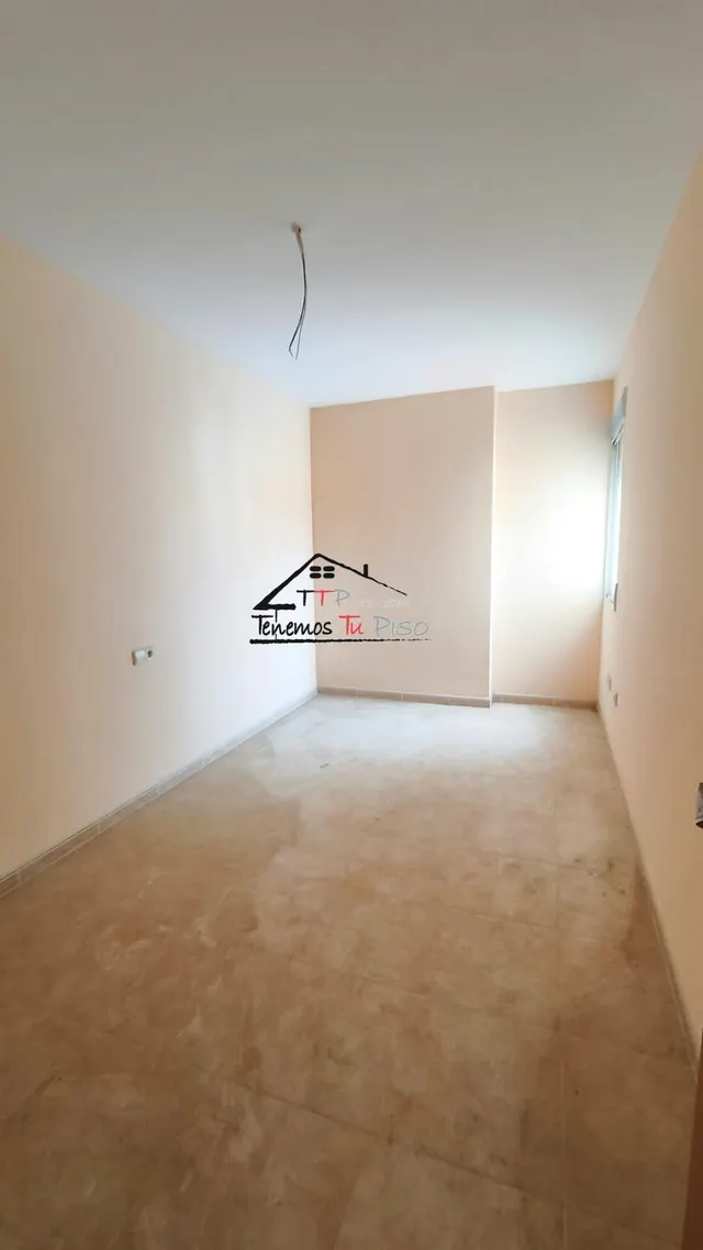ÁTICO-DÚPLEX A ESTRENAR. 4 DORMITORIOS. 3 BAÑOS. TERRAZA DE 35M. COCHERA INCLUIDA — 30