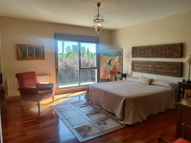 ELEGANTE  VIVIENDA CON VISTAS AL REAL CLUB  DE GOLF DE SEVILLA — 3