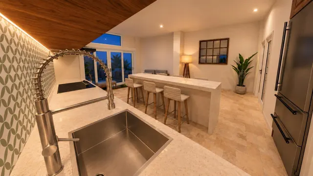 Casa única de 253 m2 con garaje doble, oficina, salón social y +100 m2 de terrazas — 10