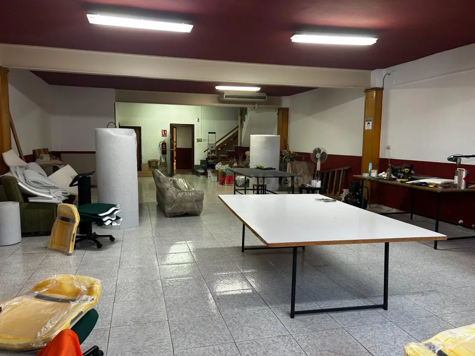 Local comercial 270m² en venta - La Arboleja
