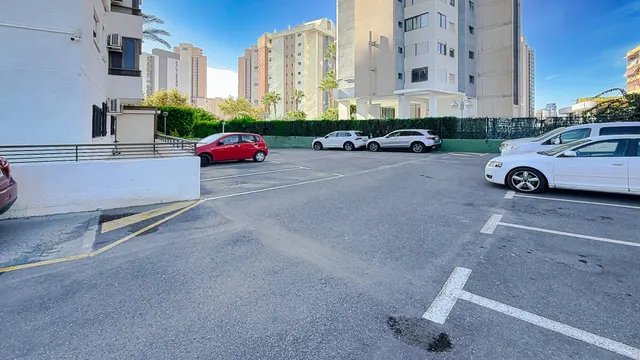 Piso en venta en calle esperanto levante benidorm — 21