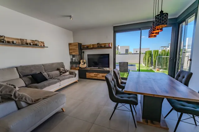 Adosado 3 habitaciones 162m² en venta - Pueblo 4 — 8