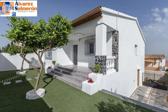 Casa en venta en Monachil (Granada) – Amplia, luminosa y con