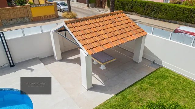Una Villa que Enamora – Tu Refugio Privado en el Mediterráneo — 8