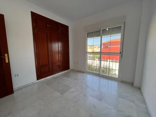 Bonito pareado en Espartinas — 23