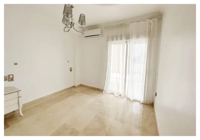Marina del Sol - Apartamento 2 Dormitorios, Garaje, Trastero, Piscina Comunitaria — 13