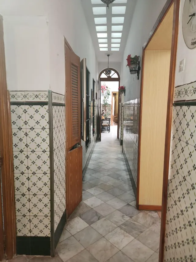 CASA SOLA EN UN LUGAR EMBLEMÁTICO — 14