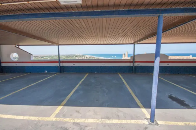 Maravilloso duplex con vistas al mar, parking y piscina comunitaria. — 30