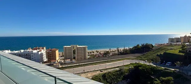 *** OBRA NUEVA TERMINADA. ATICO FRENTE AL MAR, LISTO PARA ENTRAR A VIVIR !!!. — 2