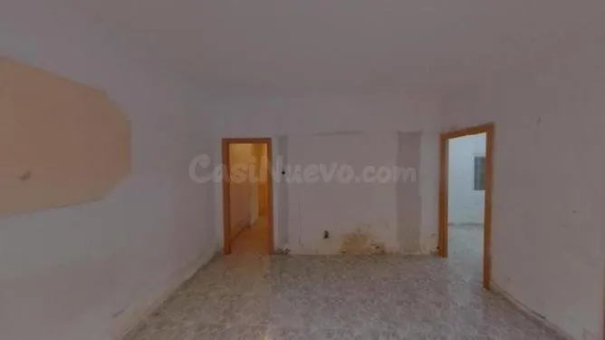 PISO EN VENTA OKUPADO EN C/ SOL - CANOVELLES