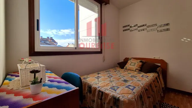 Vivienda amueblada en o ventiún, próxima a plaza de la marina — 34
