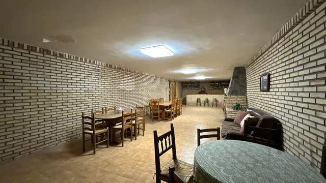 Casa independiente en la almunia de doña — 42