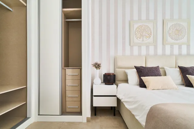Apartamento de lujo con jardín — 14
