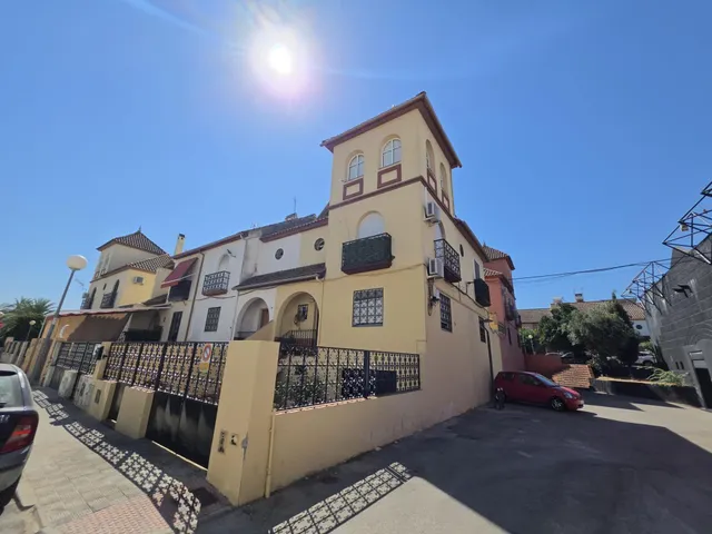 ¡VIVIENDA UNIFAMILIAR DE 245 M2 EN MAIRENA DEL ALJARAFE! — 33