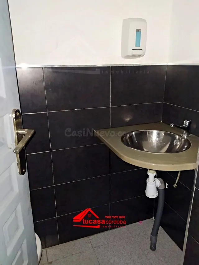 Local Comercial en La Fuensanta - Avd. Libia: ¡Ubicación est - foto 5