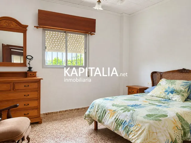 Casa en ALQUILER en Bixquert con piscina privada, jardín y barbacoa — 6