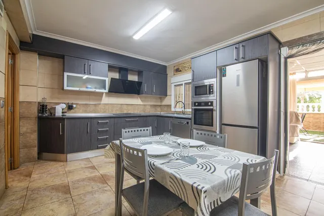 ¿que en plaza madrid no hay viviendas con terrazas espectaculares? magnifico piso 125 m2, terraza de 30 m2, ascensor, 3 habitaciones — 11