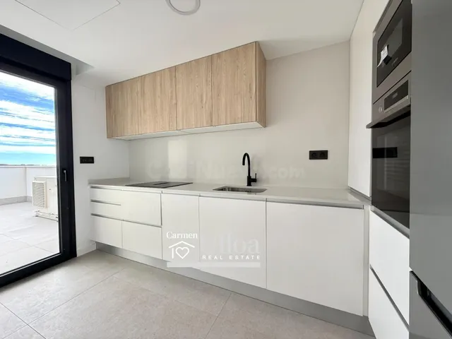 ÁTICO DE OBRA NUEVA CON 70 M2 DE TERRAZA Y VISTAS AL MAR EN  - foto 3