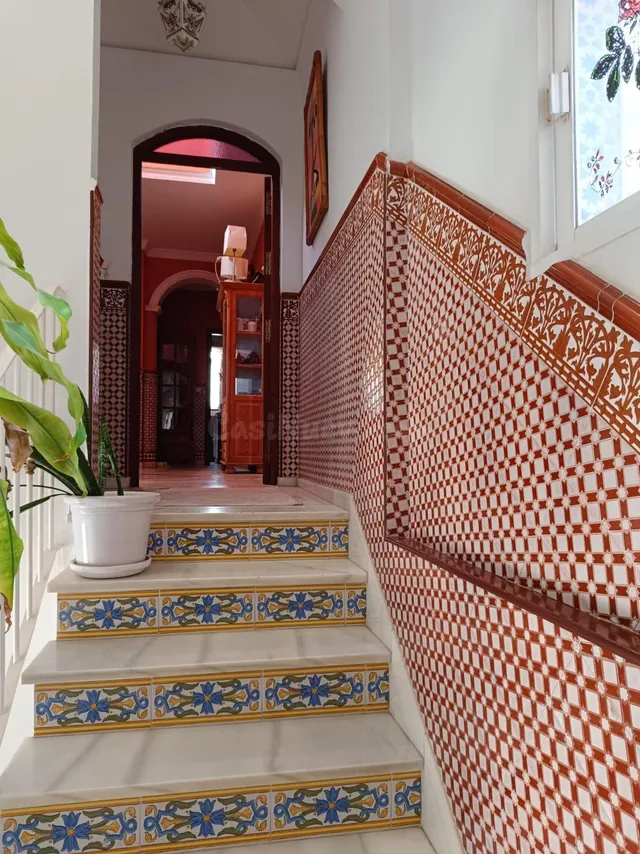 CASA GRANDE DE 2 PLANTAS CHICLANA — 2