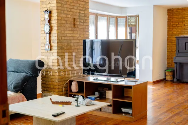 Vivienda única con vistas a la plaza de la Virgen — 3